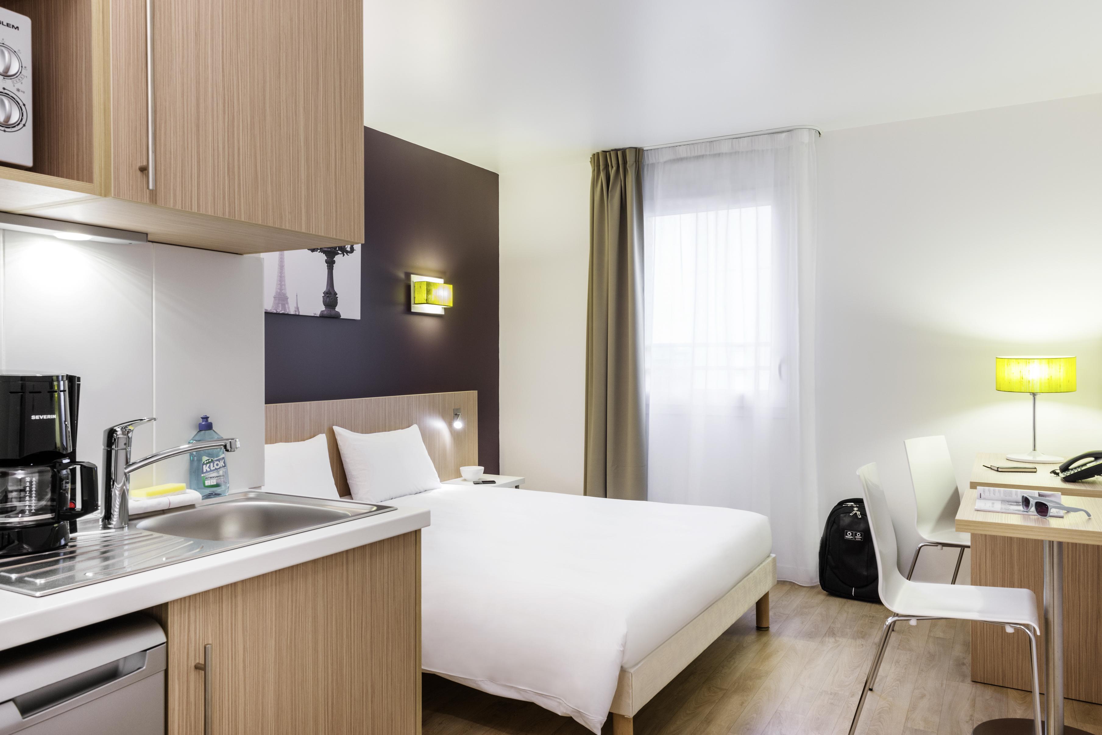 Aparthotel Adagio Access Paris Клиши Экстерьер фото