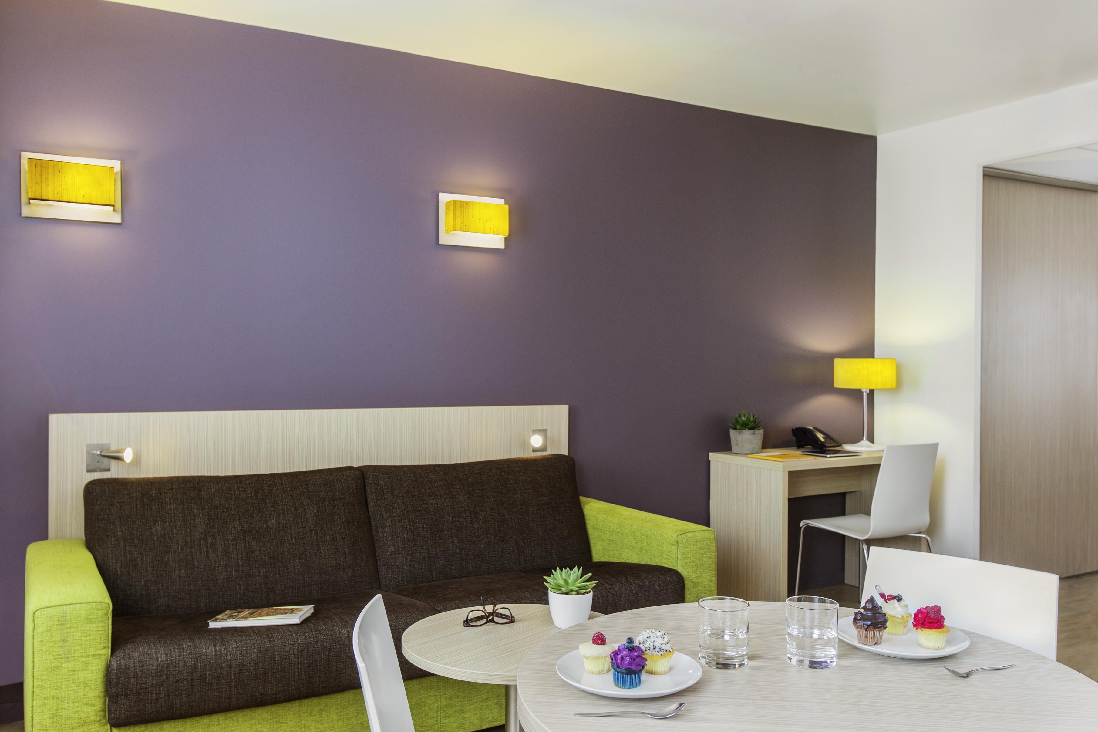 Aparthotel Adagio Access Paris Клиши Экстерьер фото