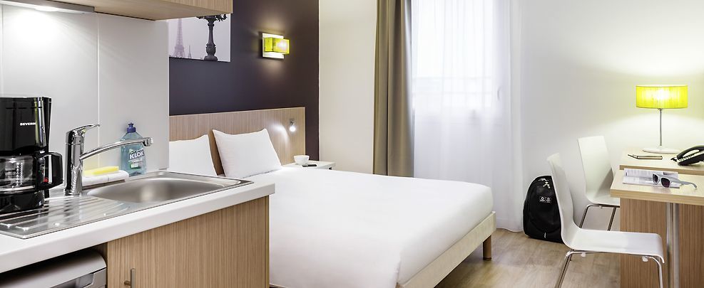 Aparthotel Adagio Access Paris Клиши Экстерьер фото